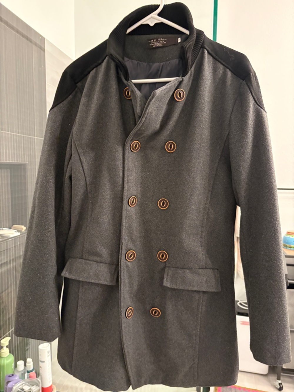Zara Men's Zip-Up Sweater in Charcoal Gray with Black Ribbed Collar